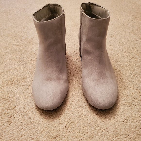 Gray Ankle Boots - Picture 5 of 5